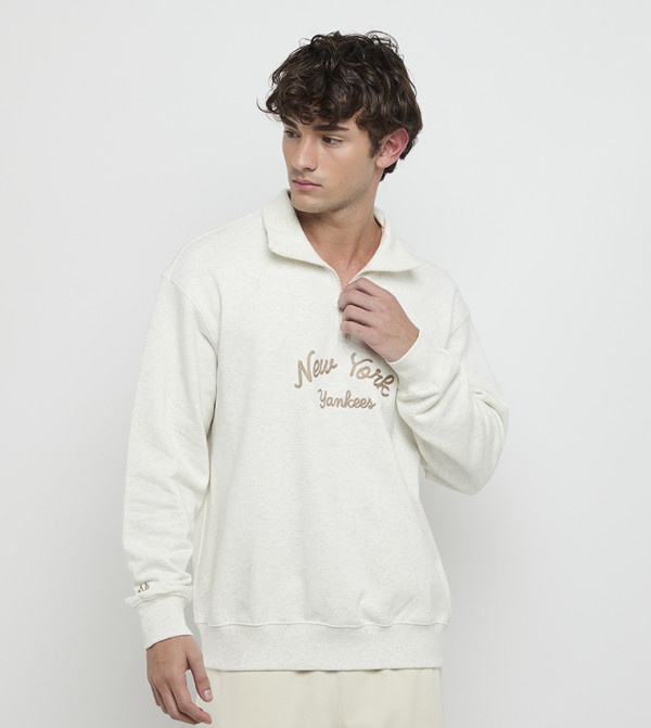Embroidered Long Sleeves Sweatshirt