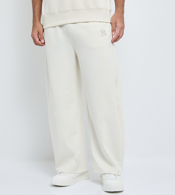 Logo Detail Elastic Waist Sweatpants