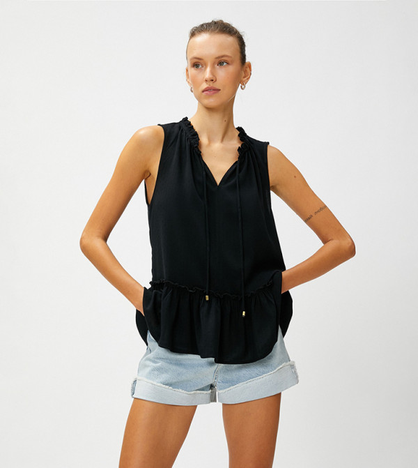 Solid Tie-Up Front Sleeveless Top