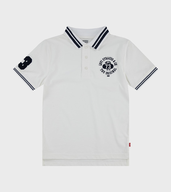 تيشيرت بولو بشعار مطرز