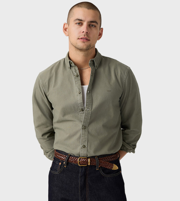 Long Sleeves Button-Down Denim Shirt