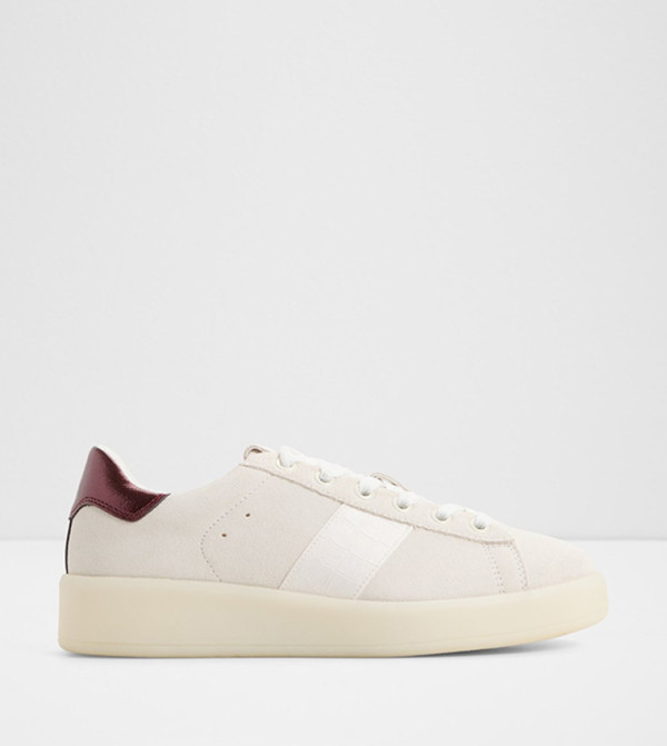 ADREI Round Toe Lace-Up Sneakers