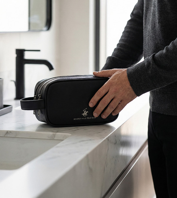 Logo Detail Zippered Toiletry Bag