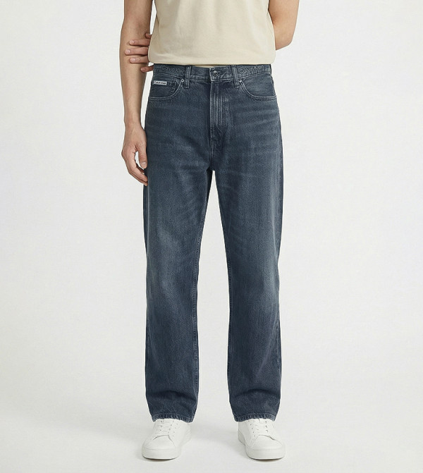 Washed Mid Rise Baggy Fit Jeans