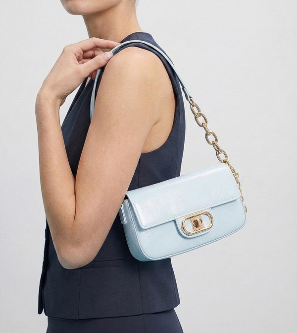 NOCTURA Textured Shoulder Bag