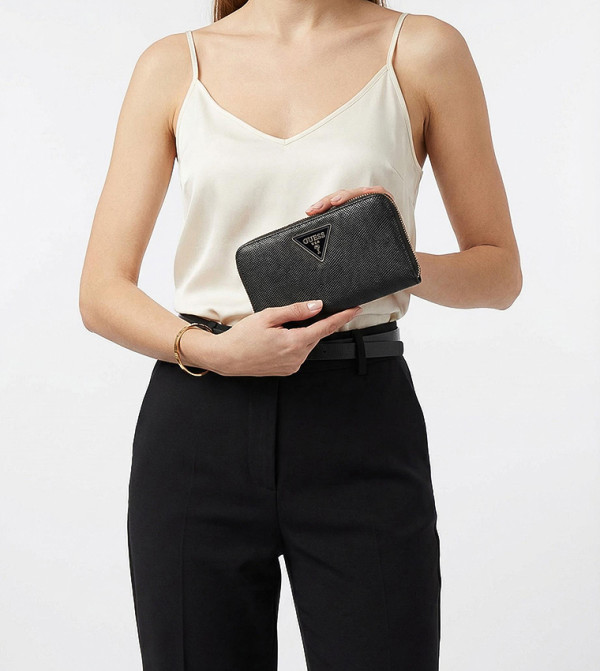 LAUREL II Textured Medium Wallet