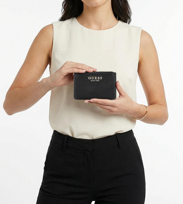 LAUREL II Textured Zippered Card Case