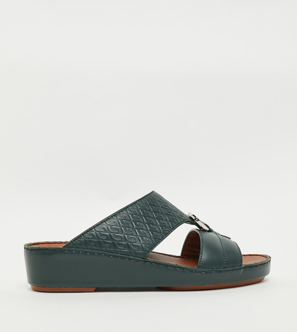 Textured Arabic Sandals