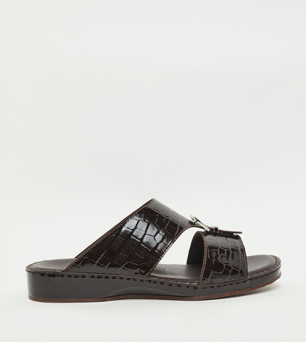 Textured Arabic Sandals