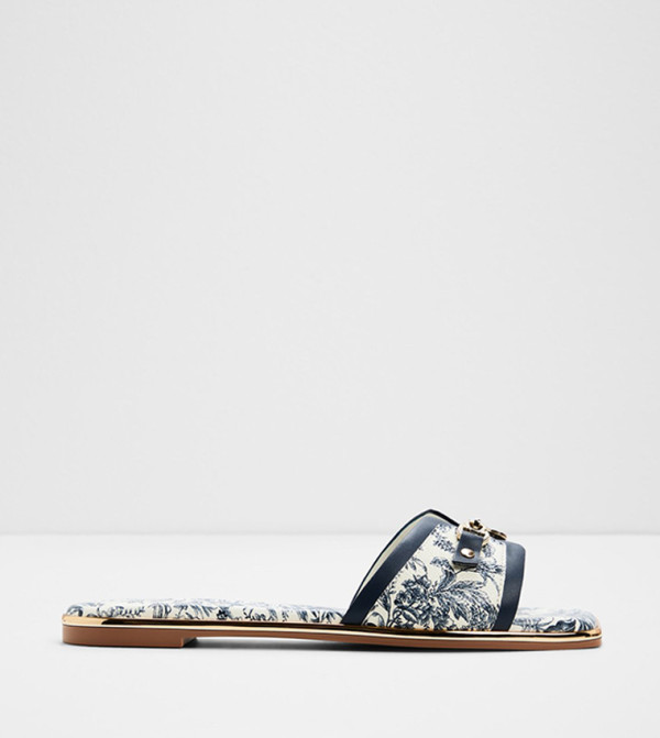 ALAMASSI Printed Flat Sandals
