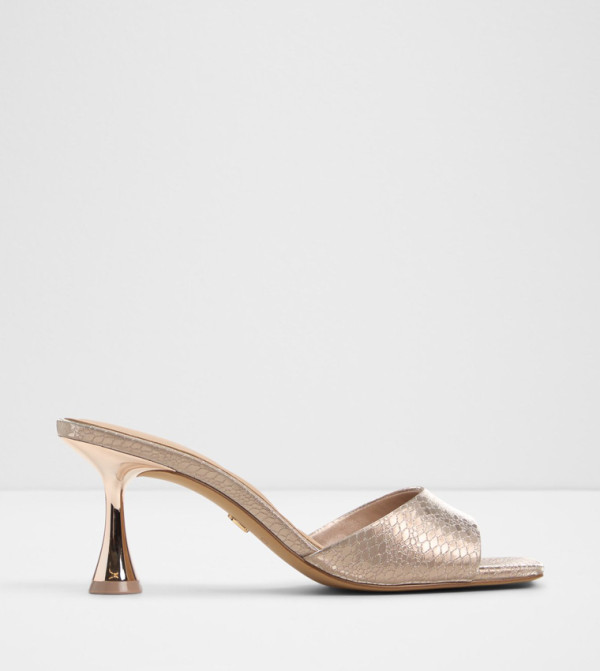 ALATHIA Textured Heeled Sandals