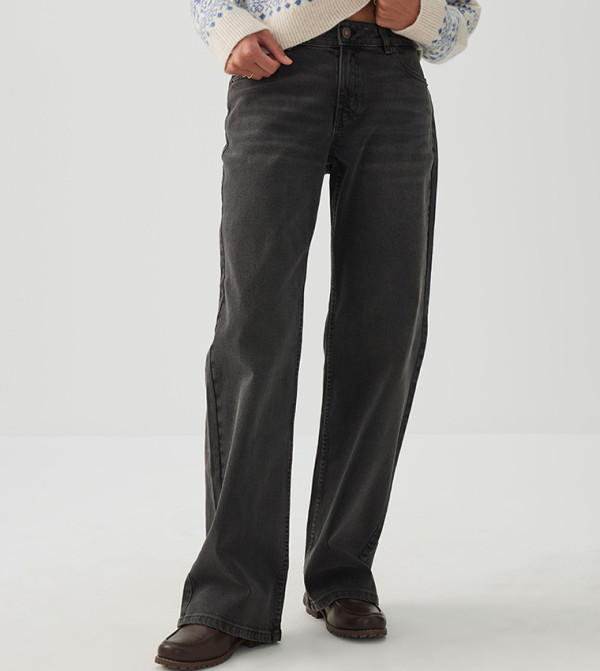 ERA Faded Mid Rise Straight Fit Jeans