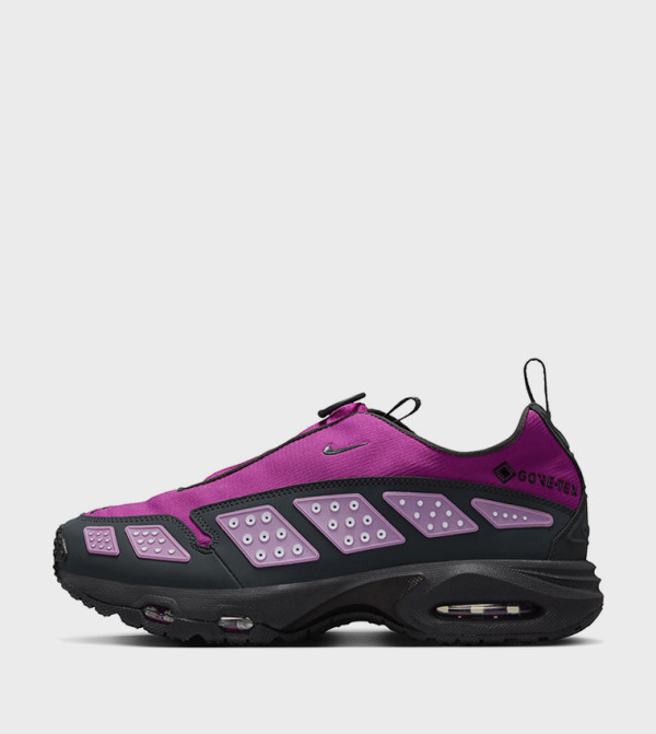 AIR MAX SNDR GTX Zippered Running Shoes