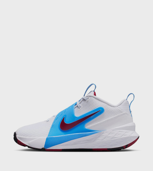 TEAM HUSTLE D 12 GS Training Shoes