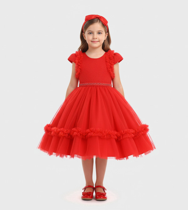 فستان سهرة بقبة مستديرة 