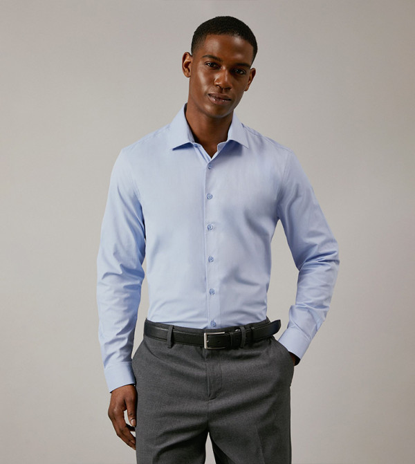 Solid Regular Fit Easy Iron Shirt