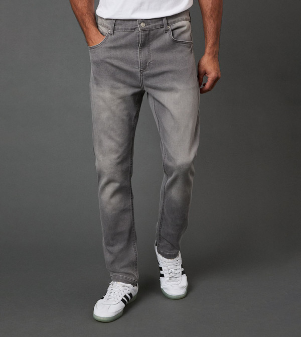 Faded Stretch Slim Fit Jeans