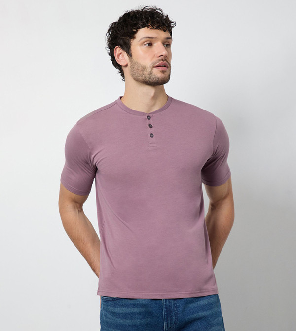 تيشيرت سادة بقبة هنلي