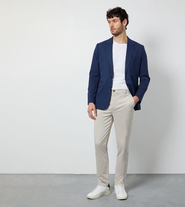 بنطلون تشينو ضيق سادة