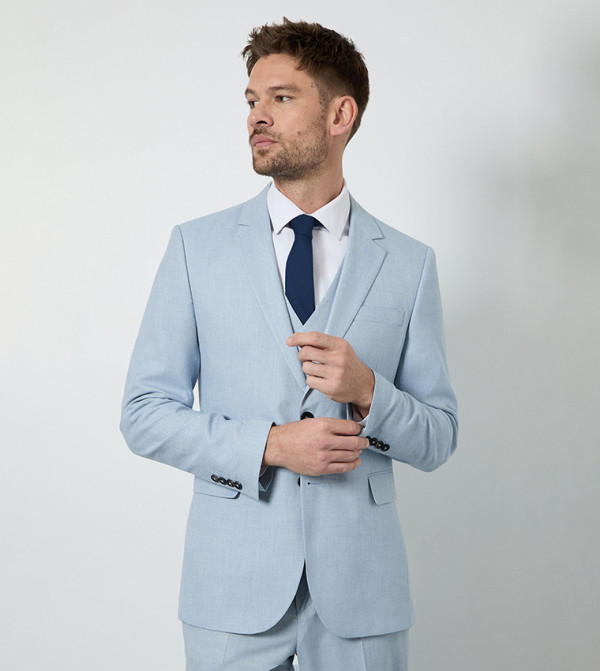 Solid Notch Collar Slim Fit Blazer