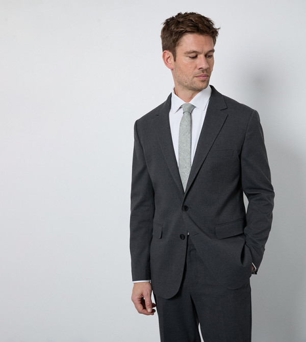 جاكيت بكم طويل بقصة عادية