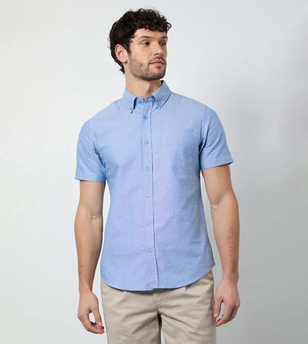 Solid Short Sleeves Oxford Shirt