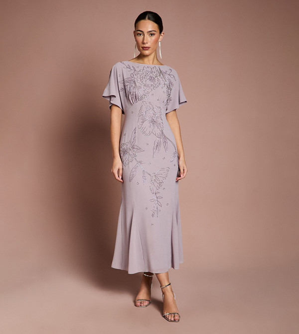Beaded Batwing Sleeves Georgette Midi Dress