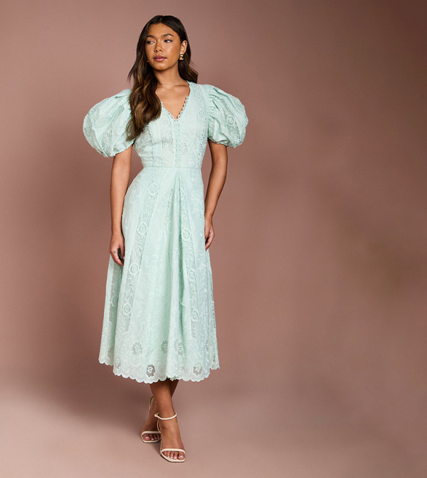 Puff Sleeves Lace Midi Dress