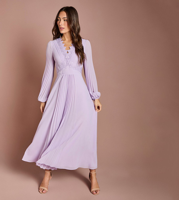 Pleated Detail Lace Trim Maxi Dress