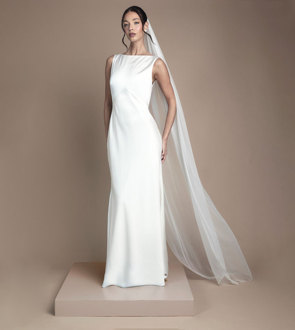 Back Sash Detail Satin V Back Maxi Wedding Dress