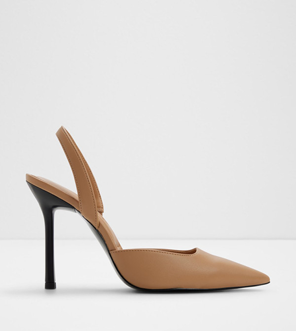 BEROLDEN Pointed Toe Pumps