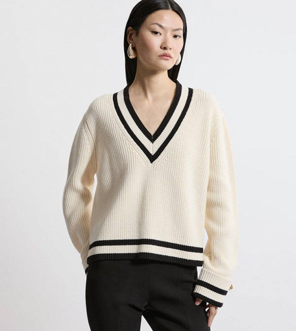 Long Sleeves V-Neck Knit Boxy Sweater