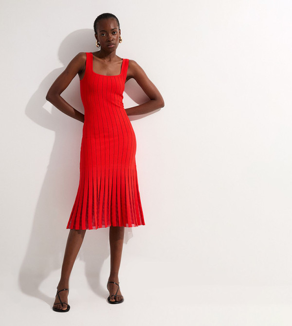 Compact Stretch Square Neck Knitted Flippy Midi Dress