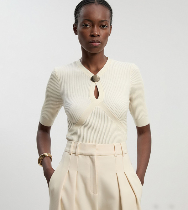 Ribbed Knit Trim Detail Short Sleeves Top