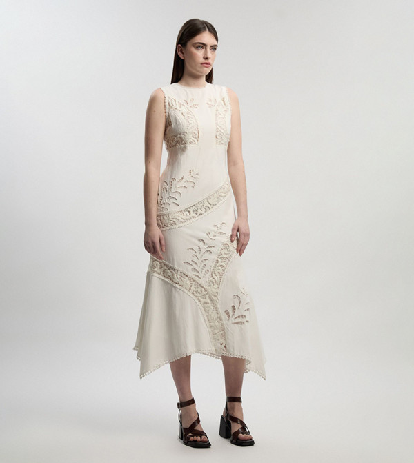 فستان ماكسي لينن مزيج فسكوز للمقاسات الصغيرة