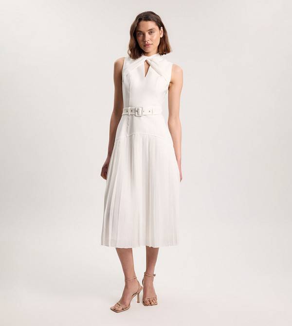 Textured Georgette Cut Out Detail Pleated Midi Dress