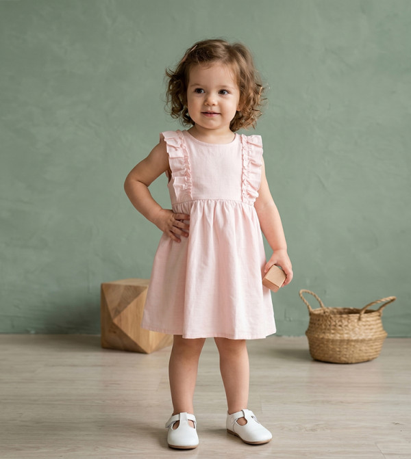 Ruffle Trim Flutter Sleeve Casual Dress