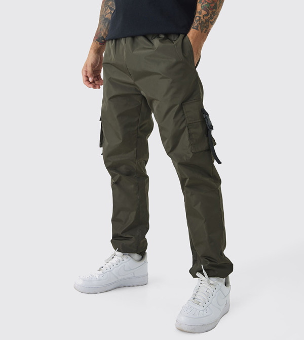 Shell Mid Rise Cargo Jogger Pants