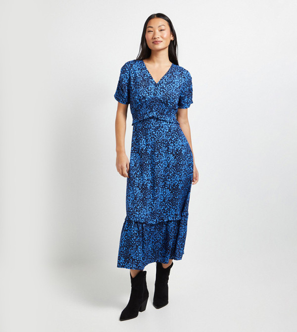 Petite Printed Shirred Empire Waist Midi Dress