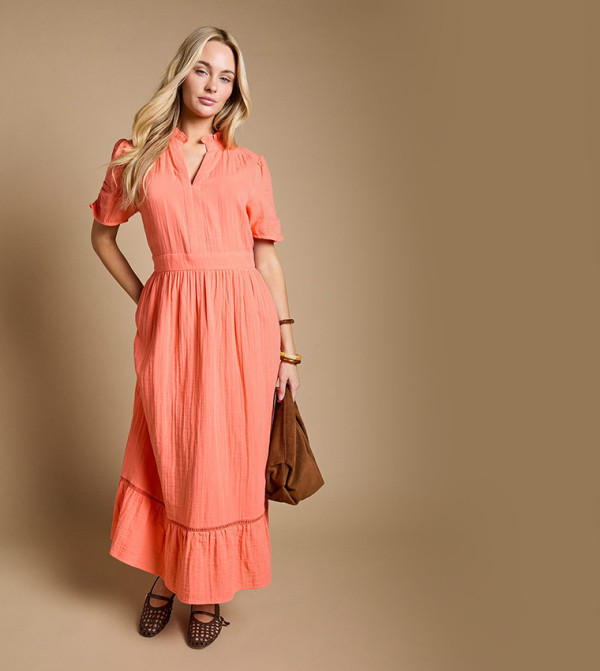 Collar Detail Short Sleeves Maxi Dress
