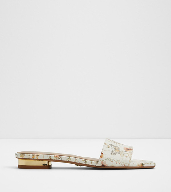 BRILLIANT Printed Low Heel Sandals