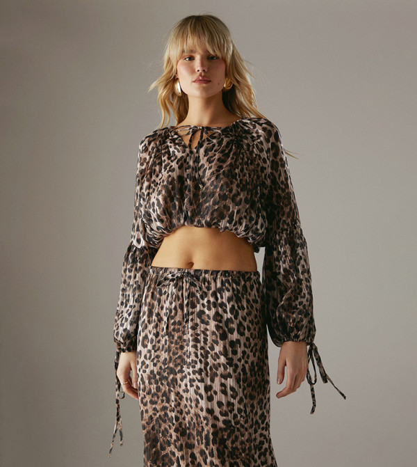 Leopard Print Bubble Hem Crop Top