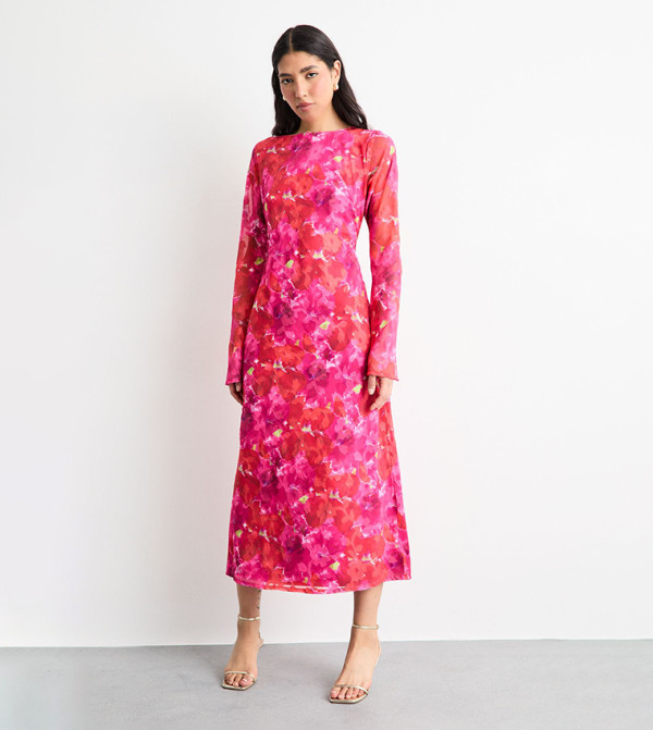 فستان ميدي شيفون بقبة سلاش بطبعة ورود 