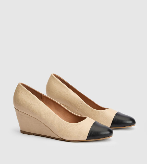 Daily Toe Cap Mid Wedge Pumps