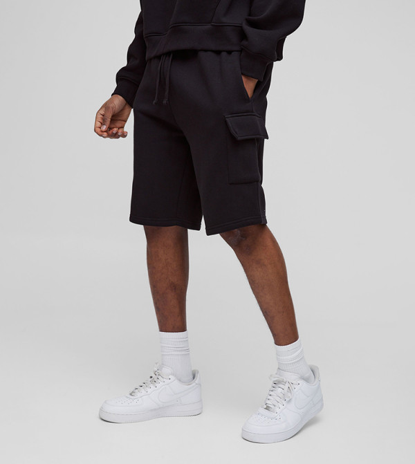 Plus & Tall Loose Fit Mid Rise Cargo Shorts