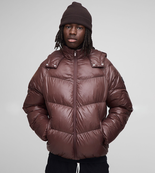 جاكيت مبطن بهودي وقصة فانيل عاكسة