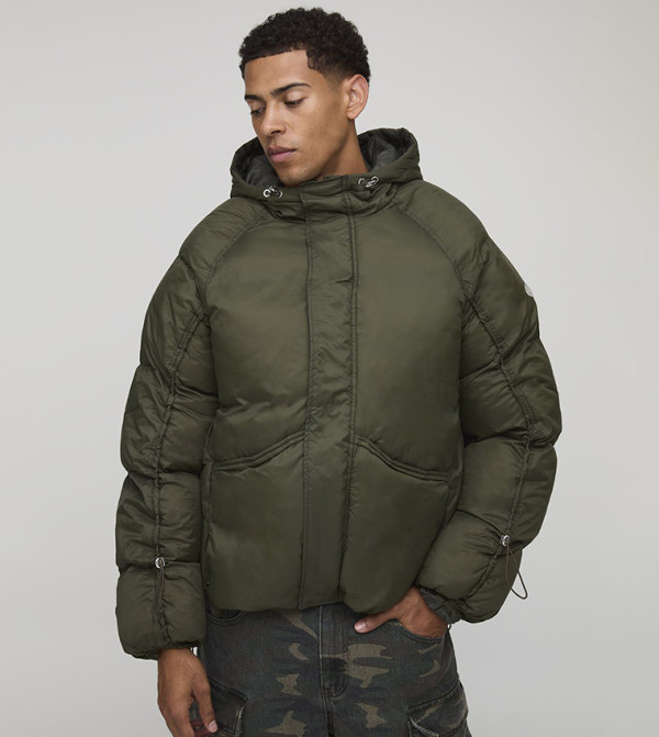 Ruched Sleeves Panelled Oversized Puffer Jacket