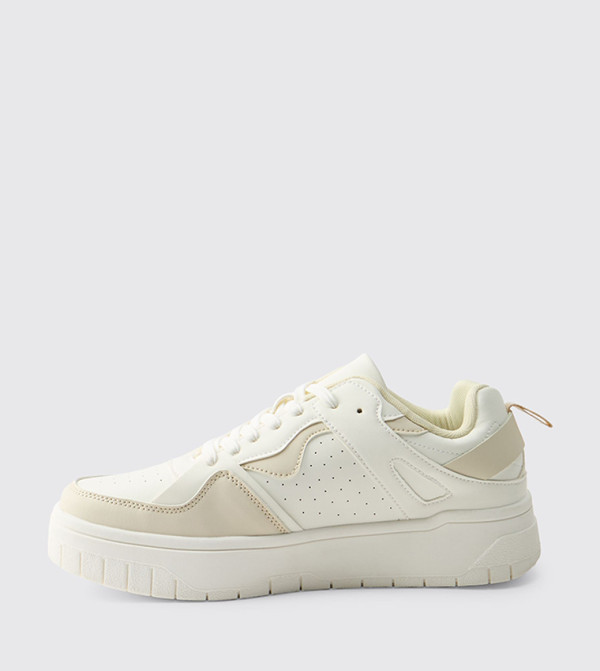 سنيكرز تشانكي جلد صناعي