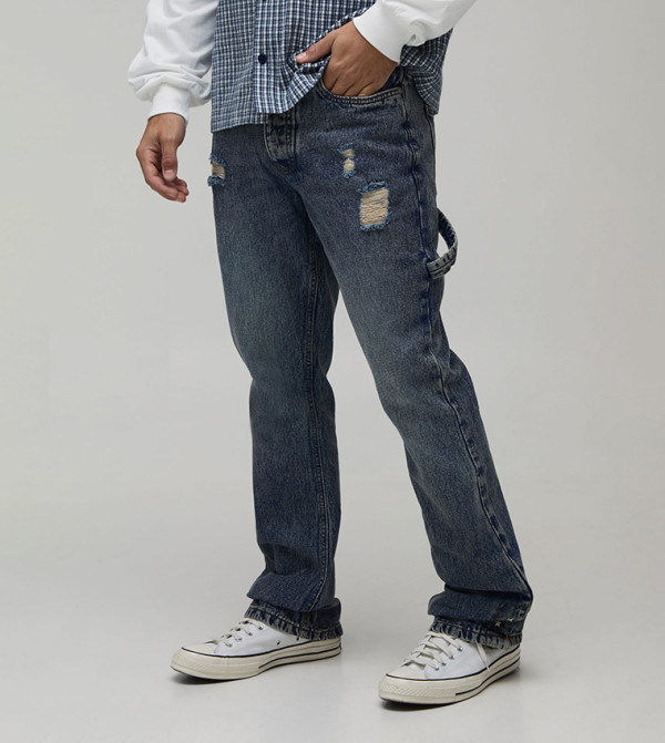 بنطلون جينز مزين بنجوم