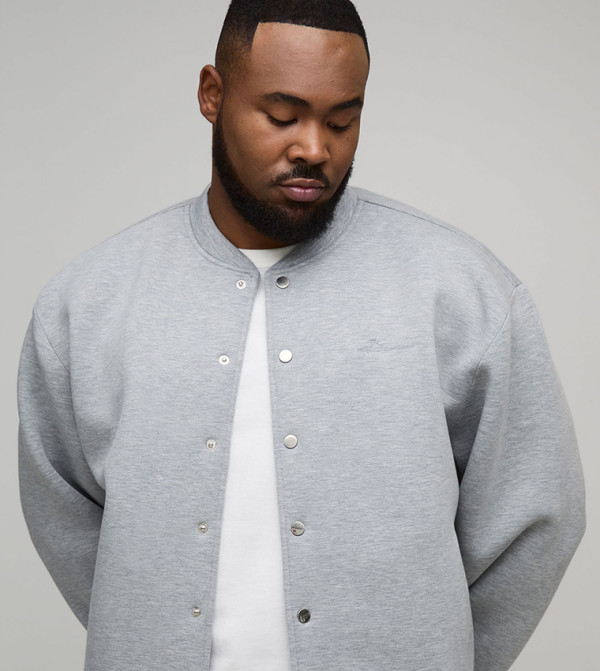 جاكيت بومبر اوفرسايز سكوبا للمقاسات الكبيرة والطويلة